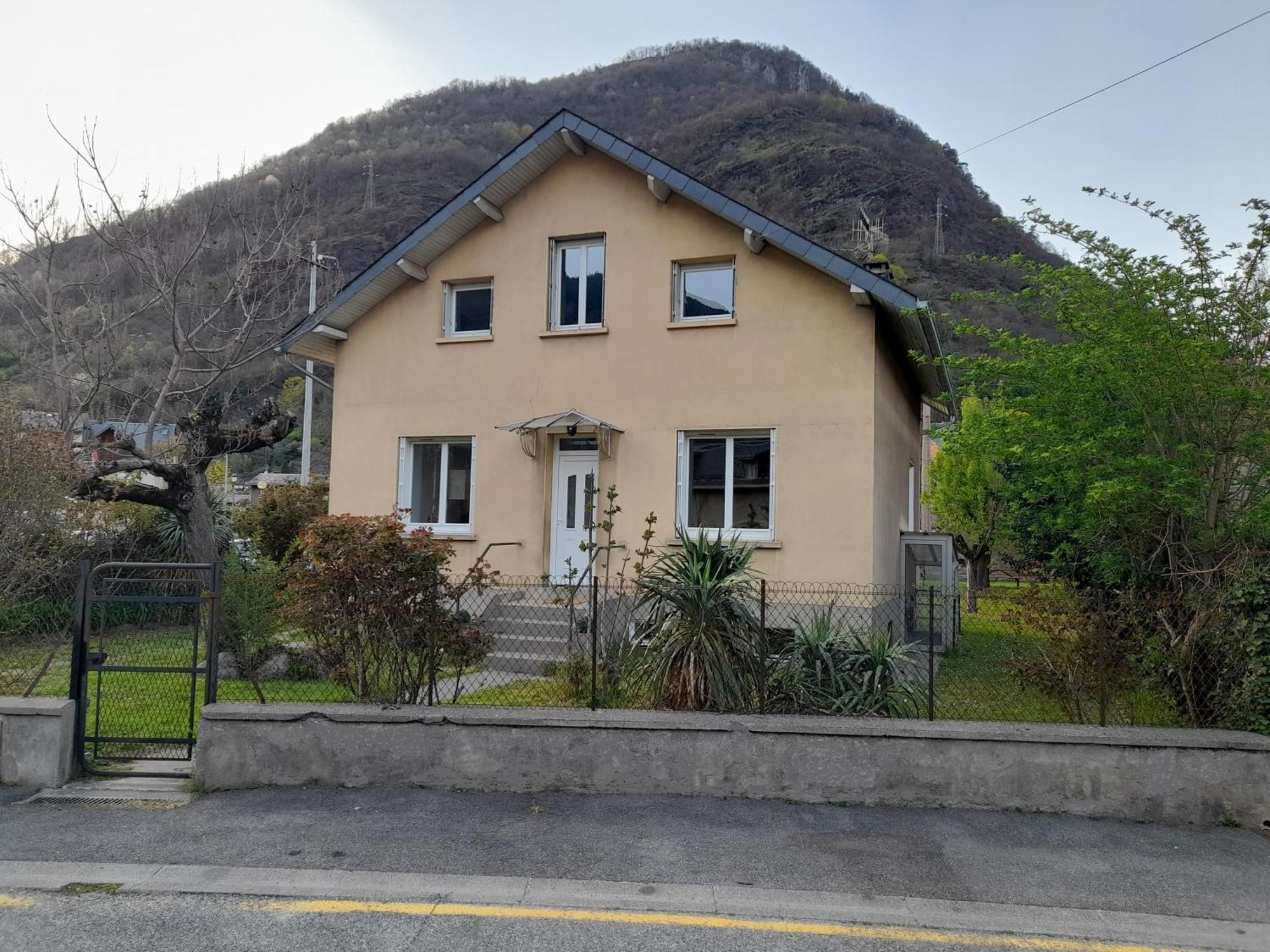 Apartamento T3 Neuf 65M2 5 Personnes Avec Jardin Au Calme, Menage Inclus, Local Velo Bagnères-de-Luchon Exterior foto